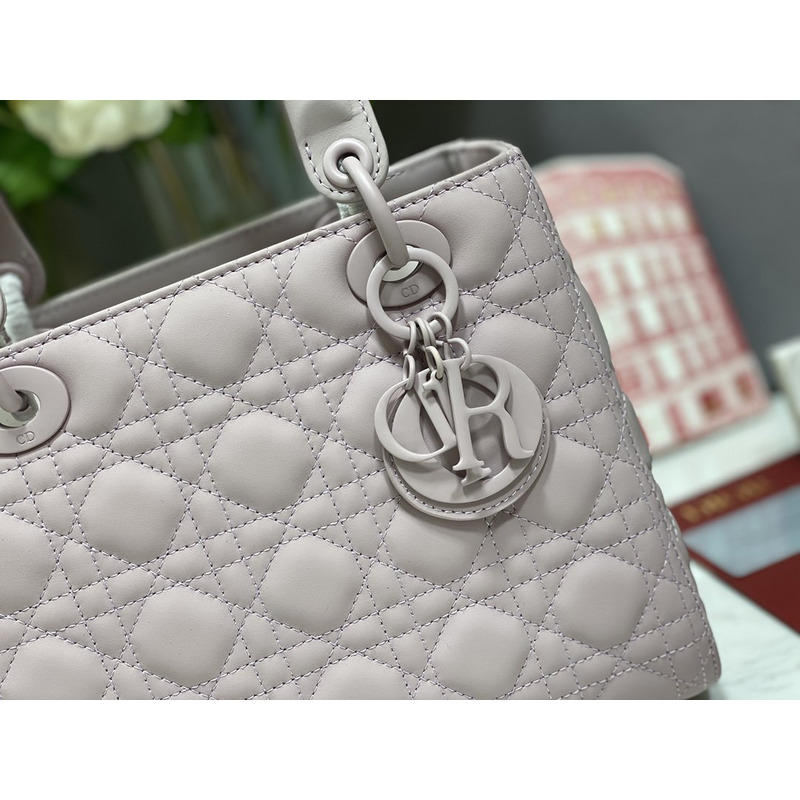 D*or medium lady D*or bag antique pink