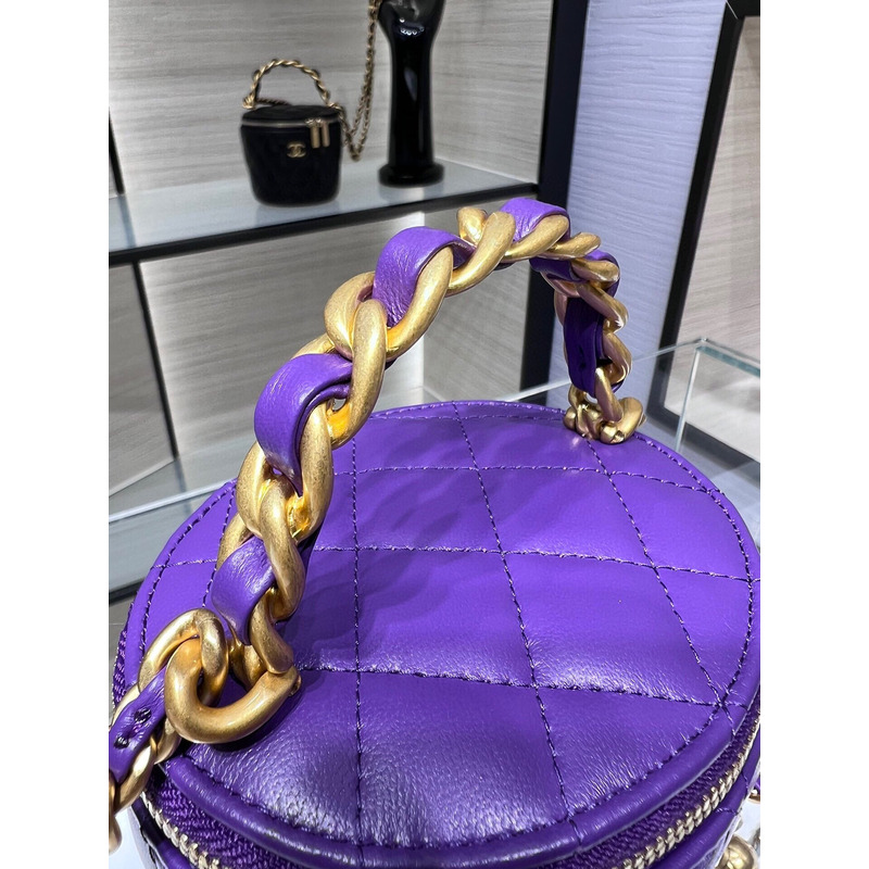 Ch*el Ch*el chain cosmetic bag leather & gold-tone metal purple