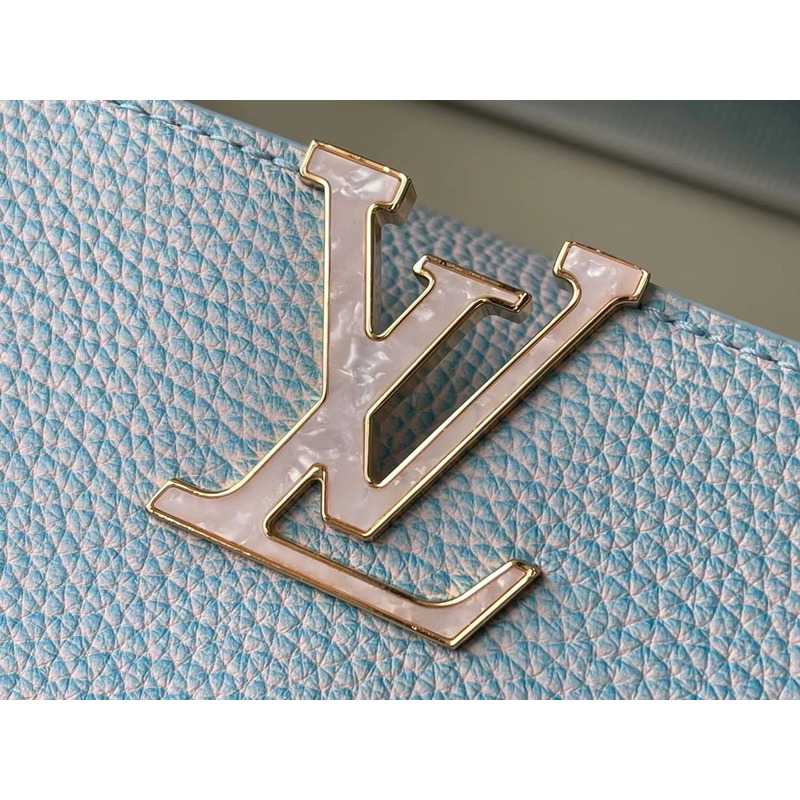 l**is V*t*n capucines bb blue