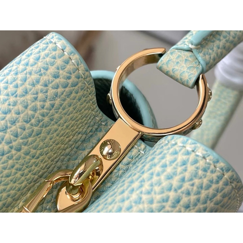 l**is V*t*n capucines bb green