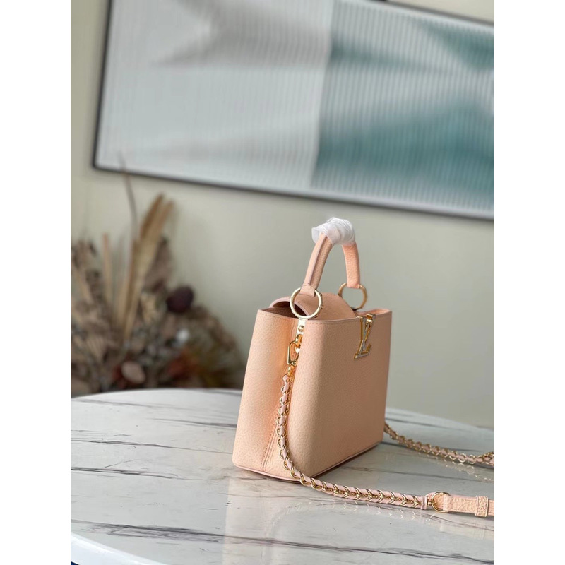 l**is V*t*n capucines bb flesh pink