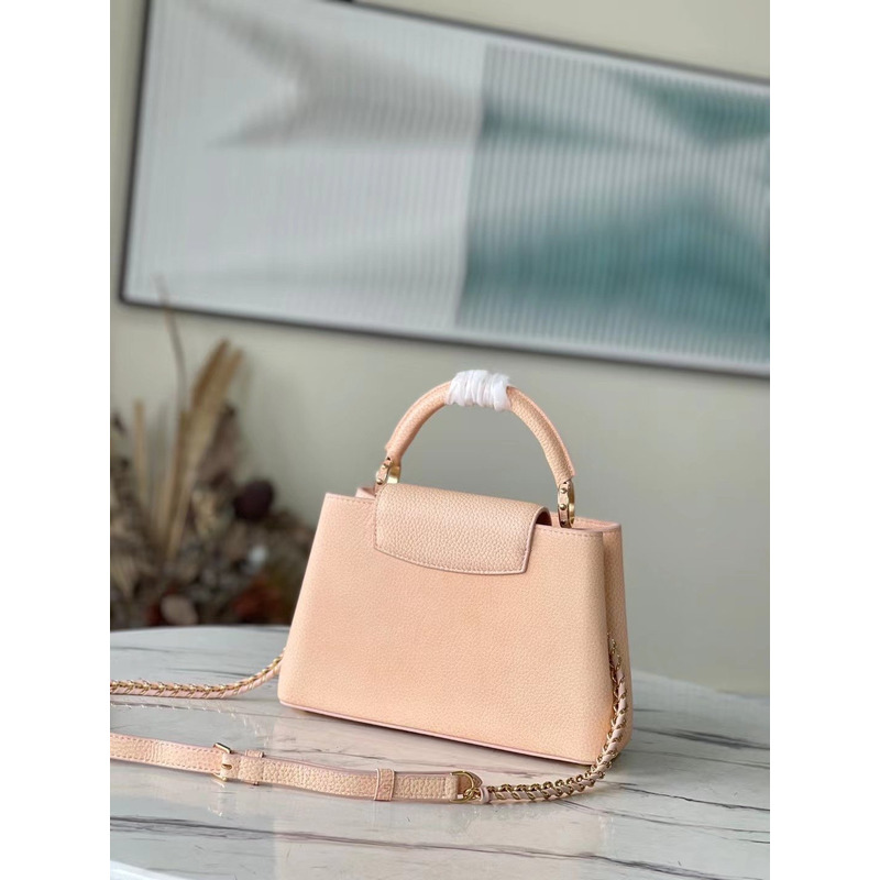 l**is V*t*n capucines bb flesh pink