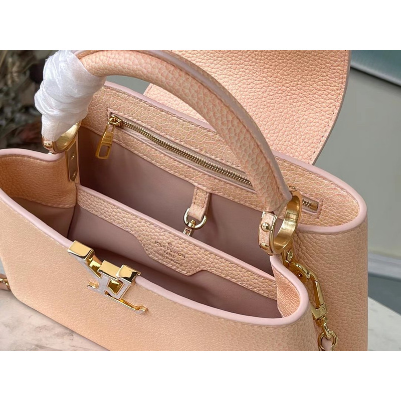 l**is V*t*n capucines bb flesh pink