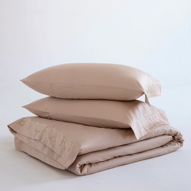 B*l*ai embroidered logo four piece bedding set