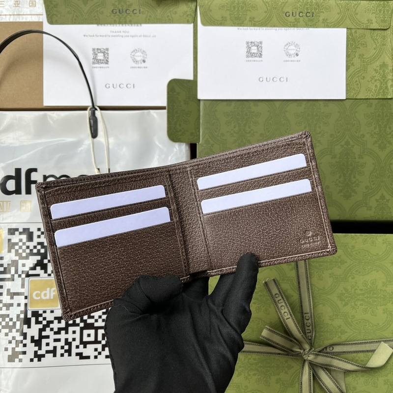 G*u*i 22 tiger print wallet