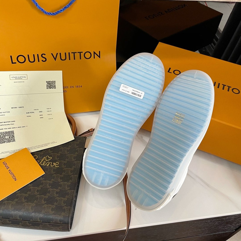 l**is V*t*n frontrow trainer white leather