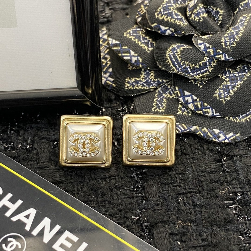 Ch*el square stud earrings gold