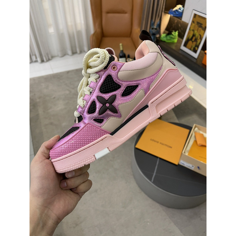 l**is V*t*n skate ss23 purple and black