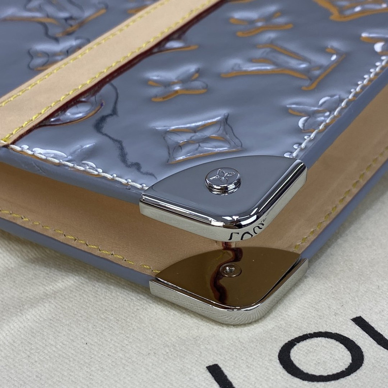 l**is V*t*n trunk pouch monogram mirror coated canvas