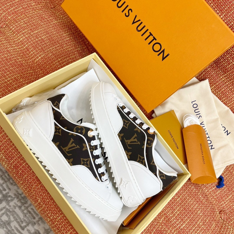 l**is V*t*n time out sneakers monogram white