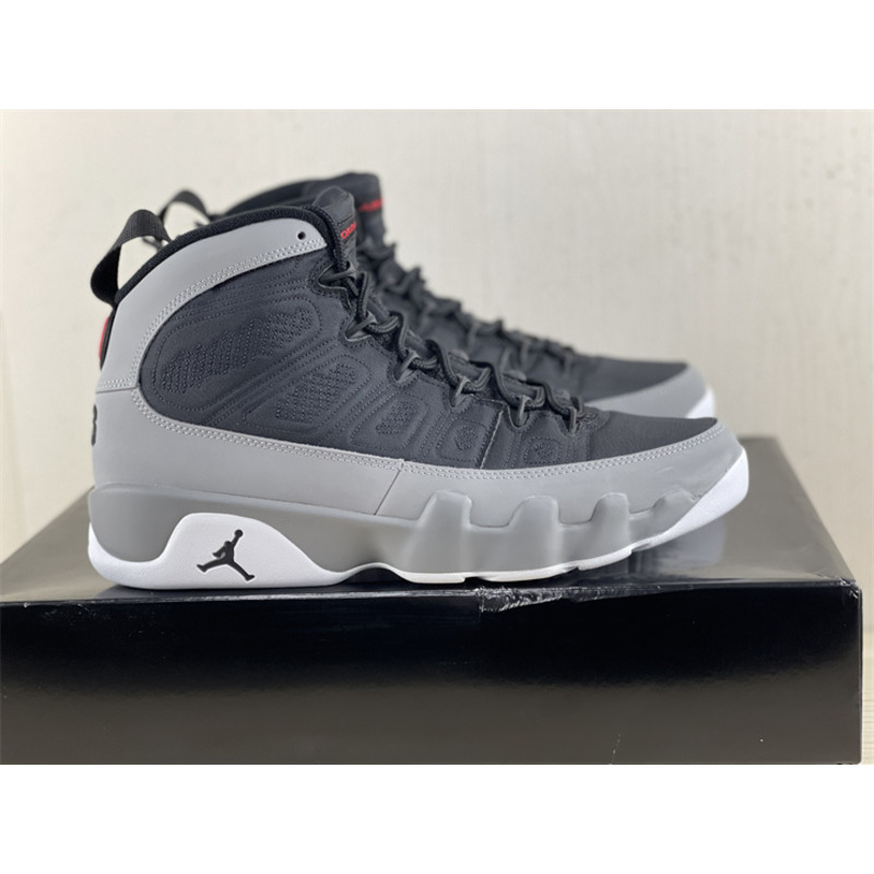 Jordan 9 Retro Particle Grey