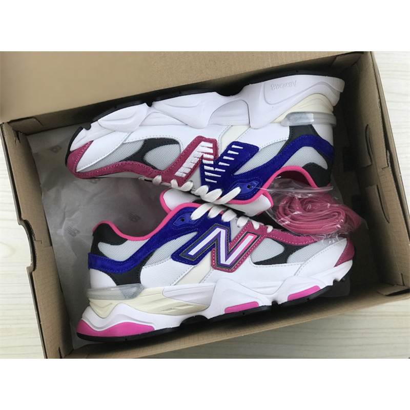 New Balance 9060 Pink Sneaker