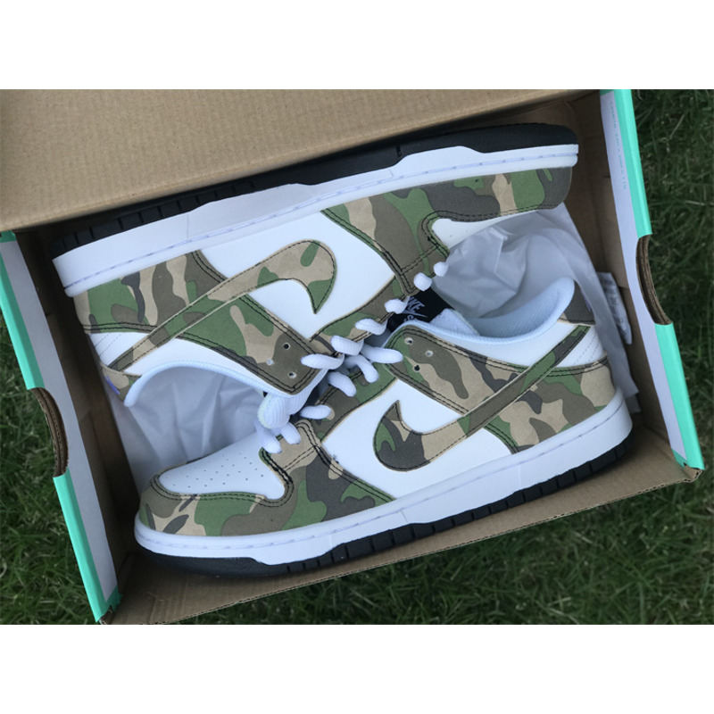 Nike SB Dunk Low Camo Legion Green 854866-331