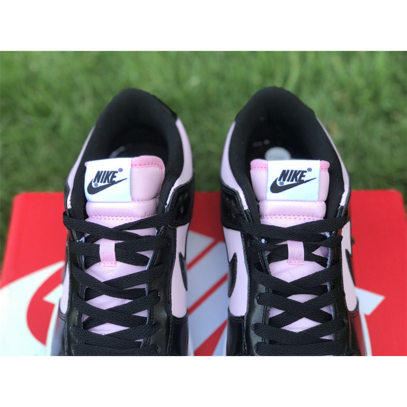 Nike Dunk Low Black Pink