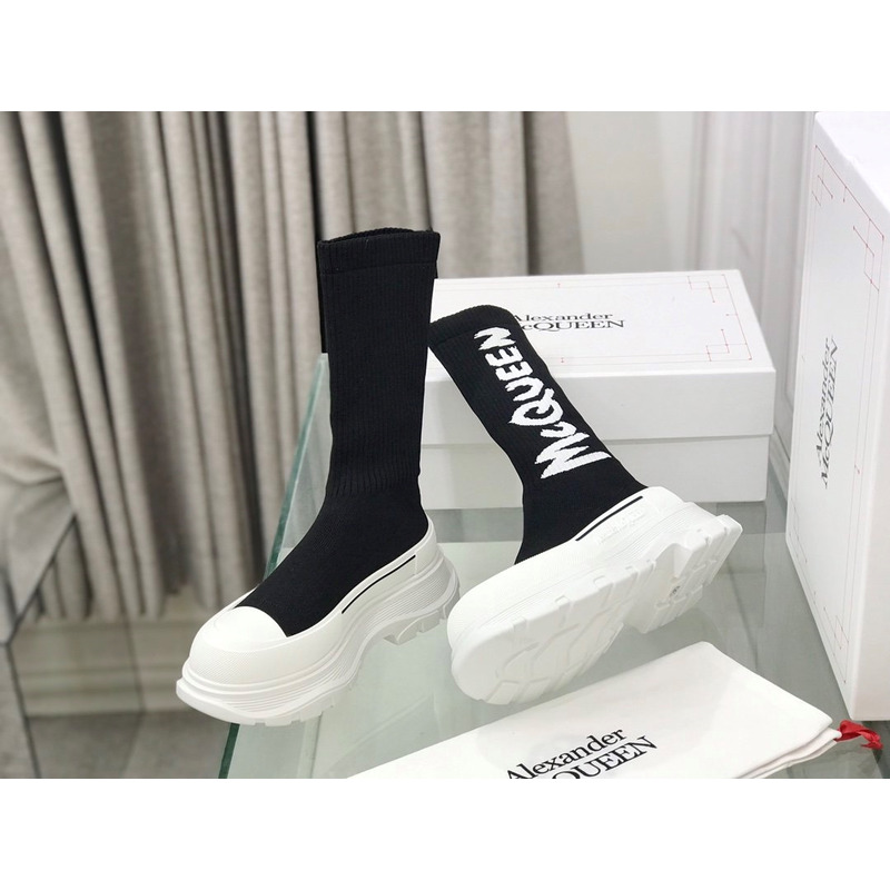 Alexander Mcqueen Graffiti Knitted Tread Slick Boots Black