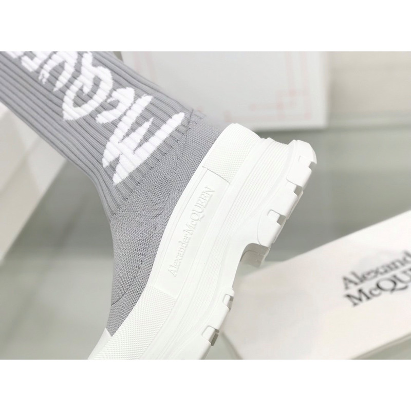 Alexander Mcqueen Graffiti Knitted Tread Slick Boots Grey