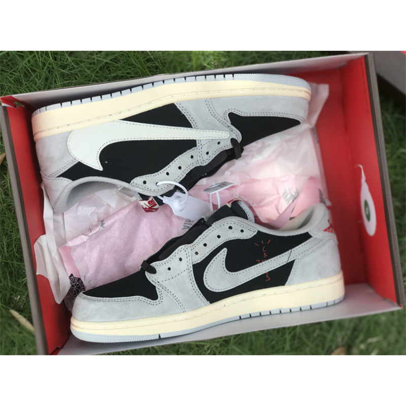 Jordan 1 Low Reverse Mocha Travis Scott