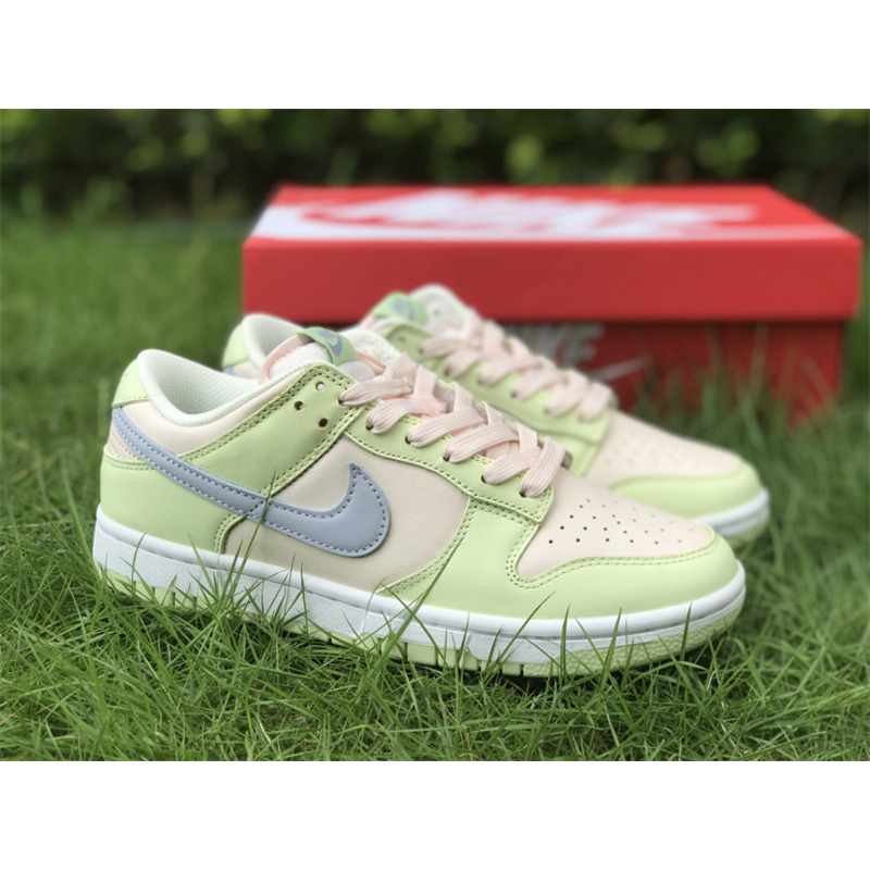 Nike Dunk Low Lime Ice Sneakers