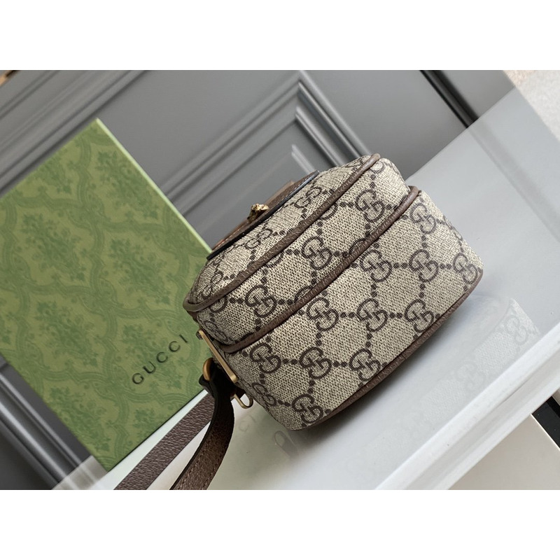 G*u*i neo vintage shoulder bag