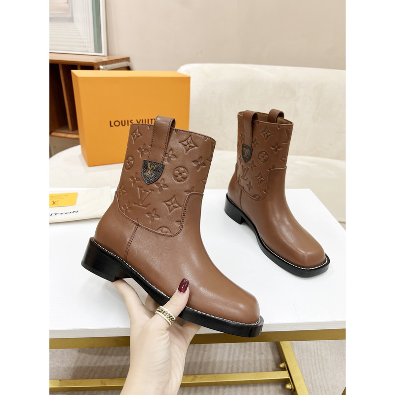 l**is V*t*n ankleboot downtown short brown