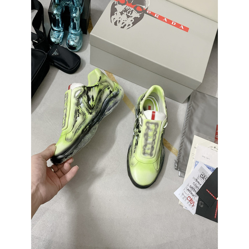 cass x Pra*a america