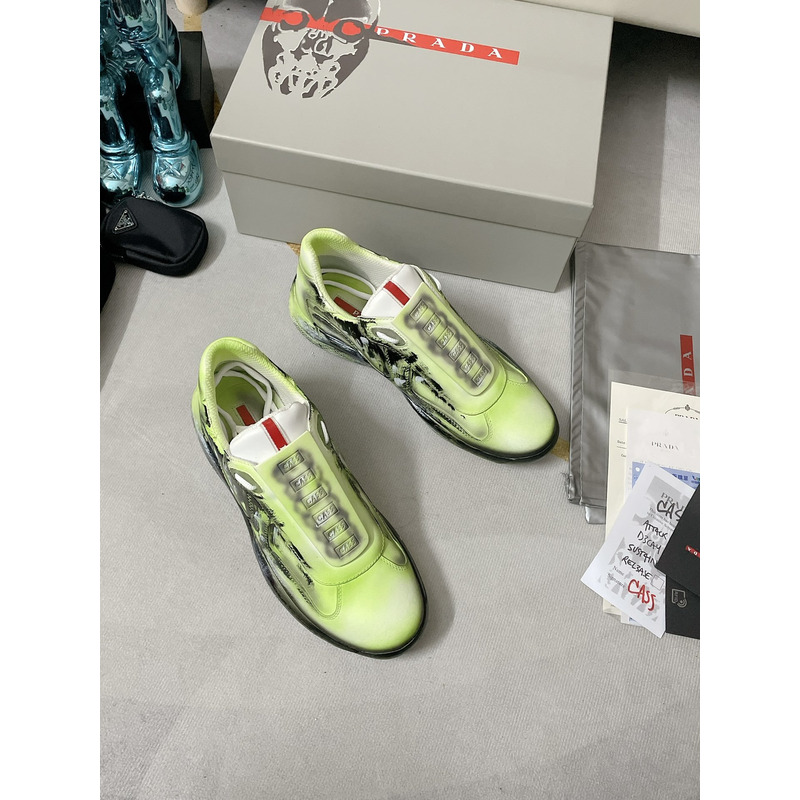 cass x Pra*a america