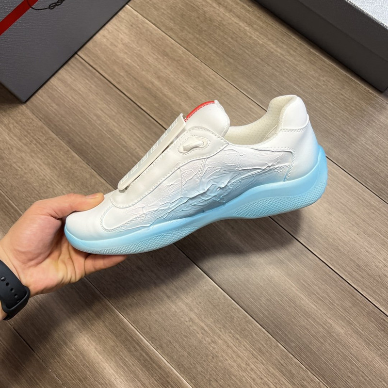 cass x Pra*a america