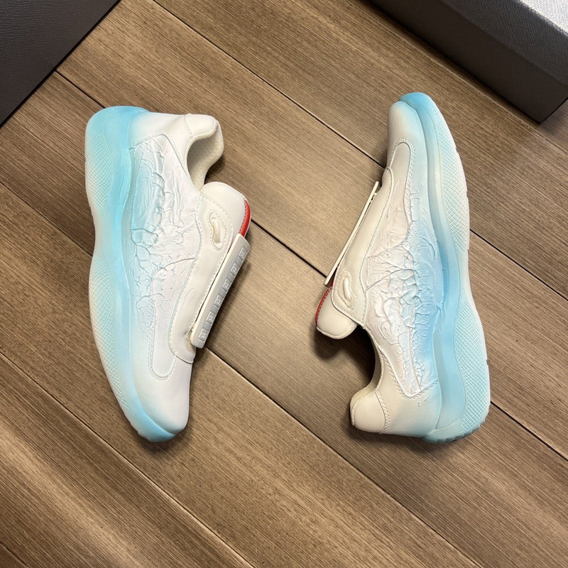 cass x Pra*a america