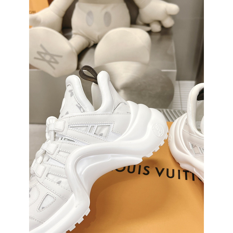 l**is V*t*n lv archlight trainers white monogram