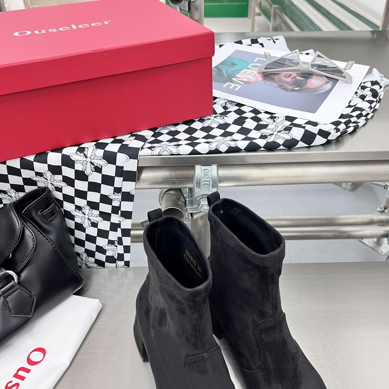 Ouseleer Slip-on Ankle Boots Black