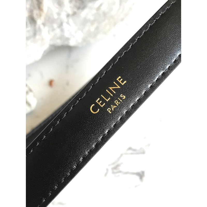 Ce**e  small triomphe belt in smooth calfskin black