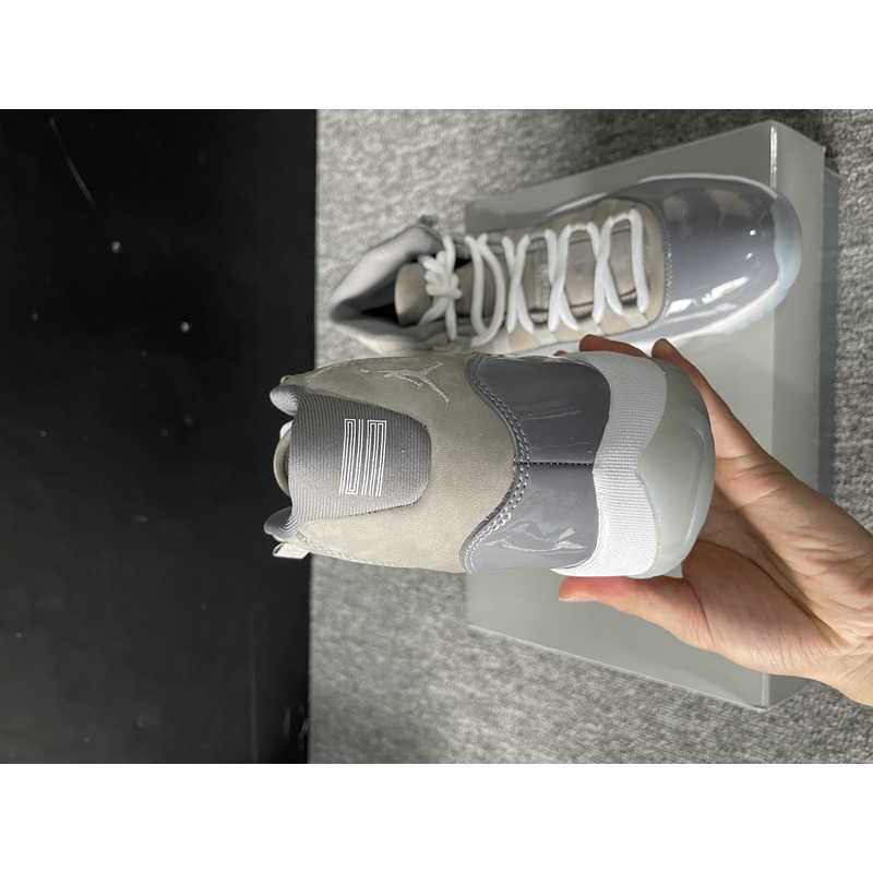 Air Jordan 11 Retro grey Shoes