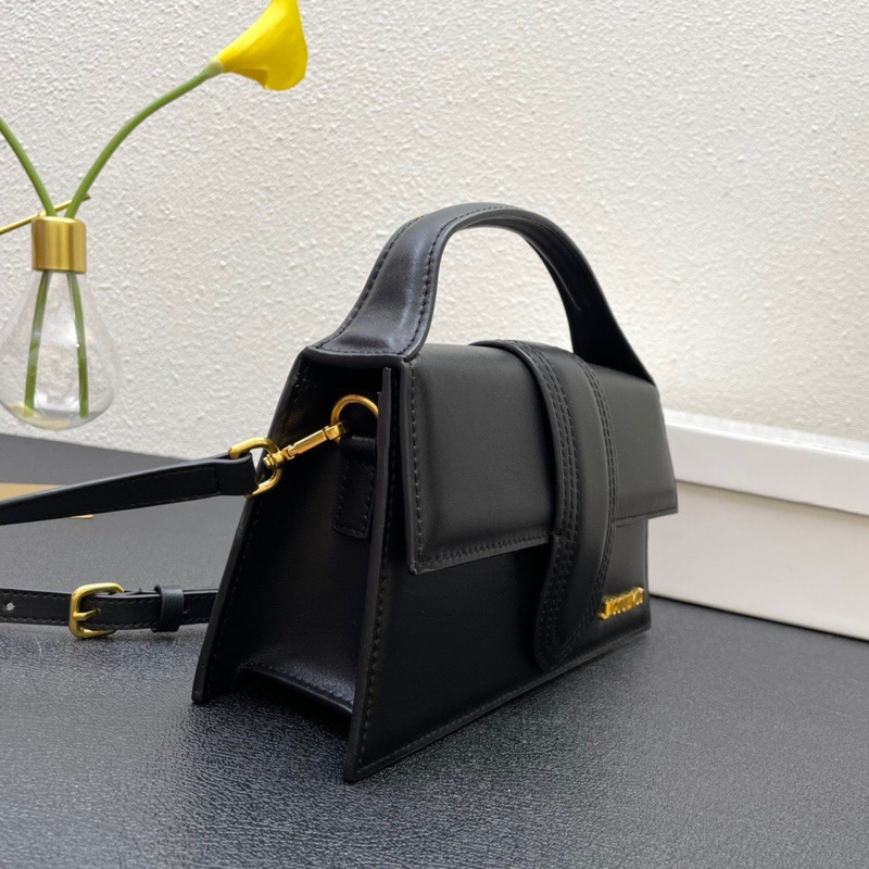 Jacquemus Le Grand Bambino Crossbody Strap Handbag Black