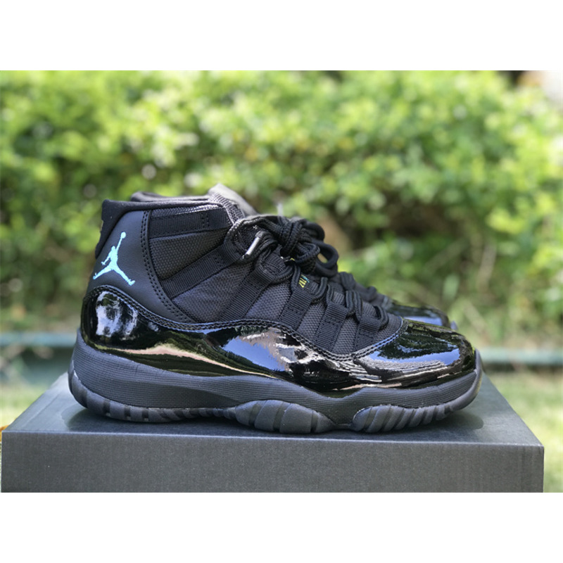 Jordan11 Retro “Gamma Blue”