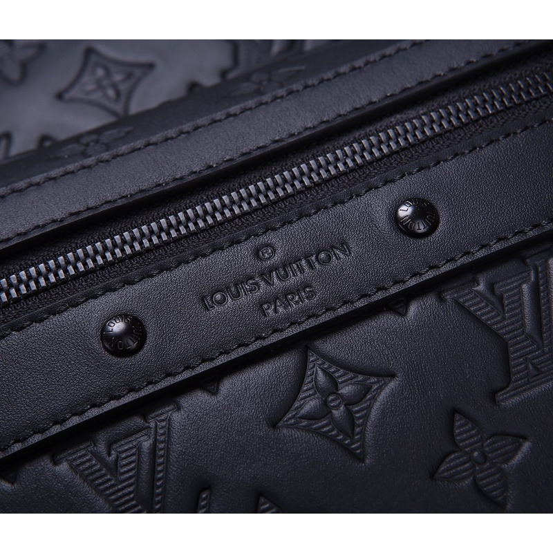 l**is V*t*n mochila sprinter preta italiana in black