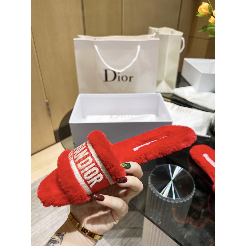D*or chez moi slides embroidered cotton and shearling red