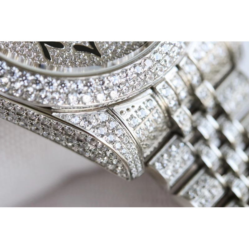 rolex Di*m*nd datejust watch m126300