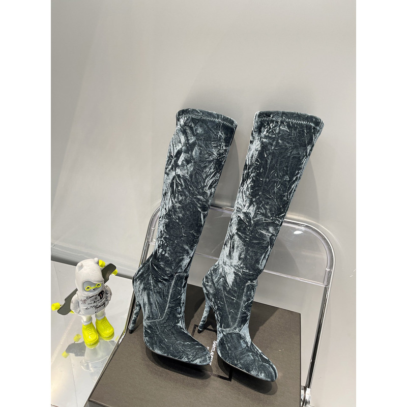 Saint Laurent Talia Boots In Velvet Blue