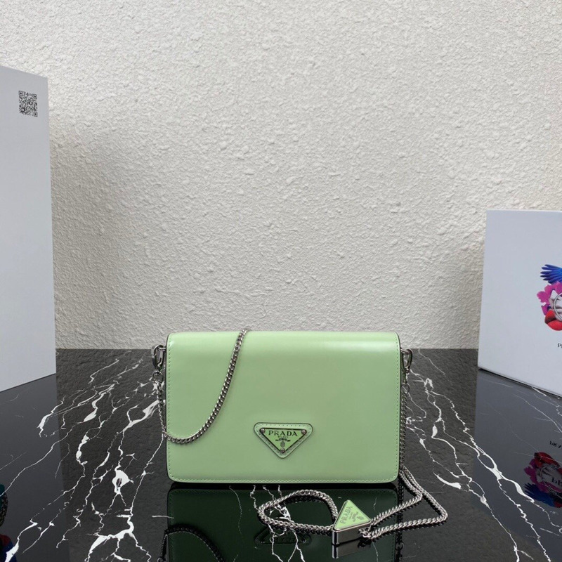 Pra*a shiny leather shoulder bag green