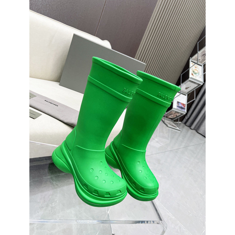 ba*len*cia*ga x Cr*0*s rubber boot green