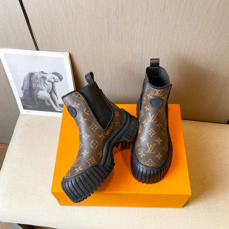 l**is V*t*n ruby monogram ankle boots