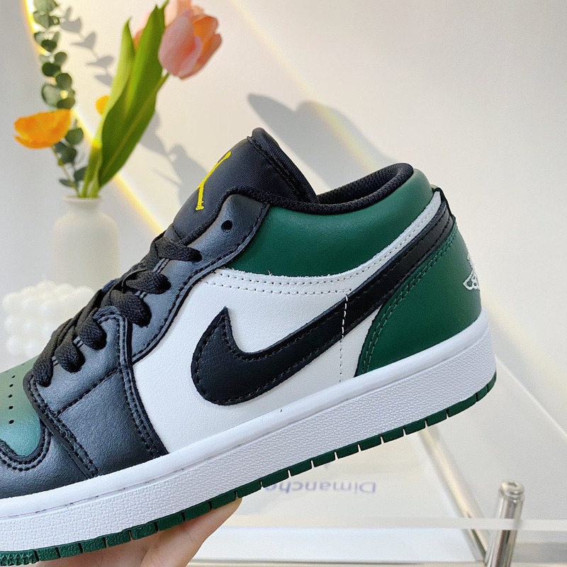 Jordan 1 Low GS Green Toe