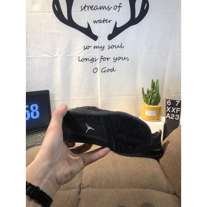 Jordan 4 Retro Black Cat Kids Sneaker