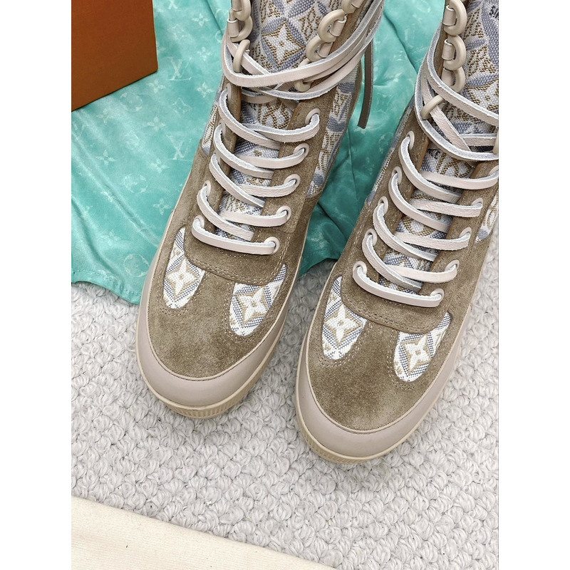 l**is V*t*n laureate platform desert boots monogram beige