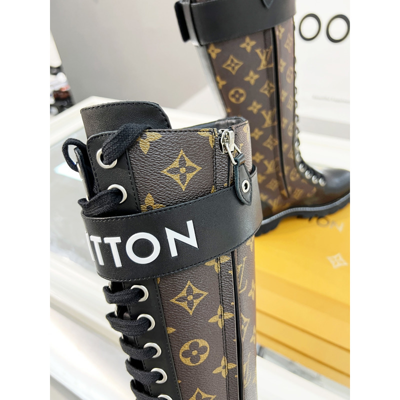 l**is V*t*n circle long boots monogram