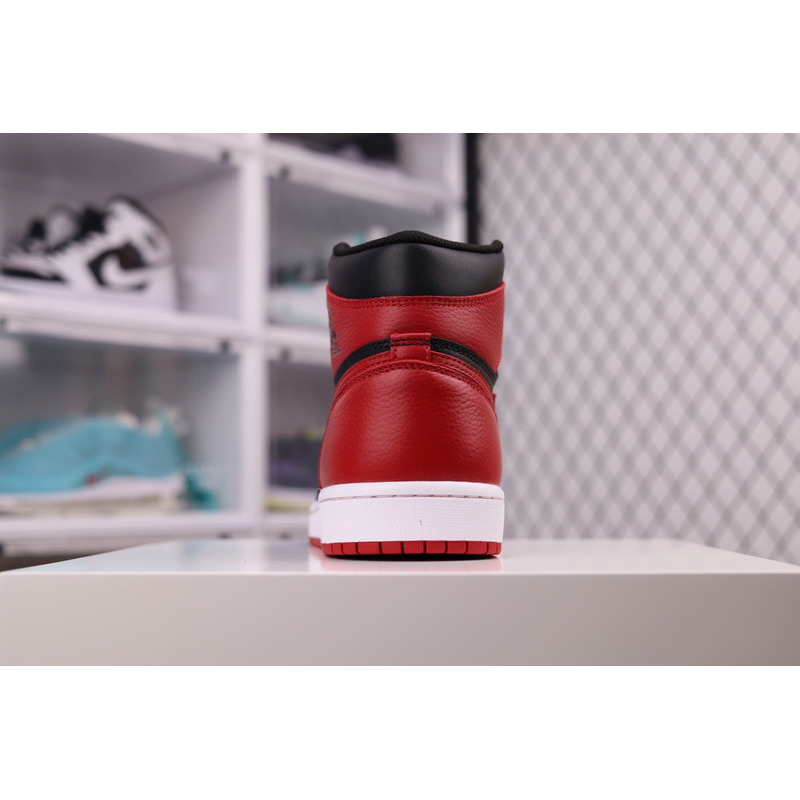 Air Jordan 1 Bred 2016 Retro High Bred Banned