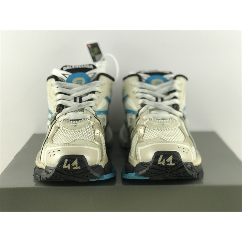 Ba*len*cia*ga runner low top sneakers gold and blue