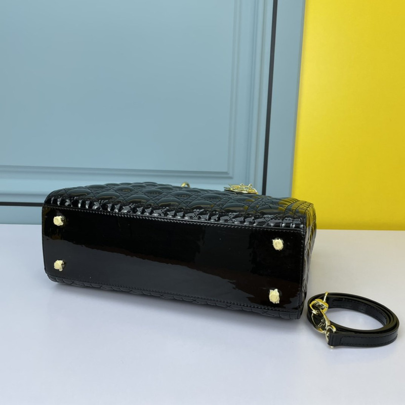 D*or lady D*or black patent cannage calfskin golden hardware