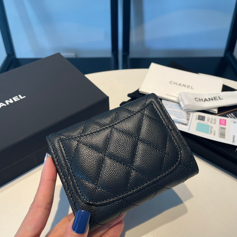 Ch*el classic flap wallet black