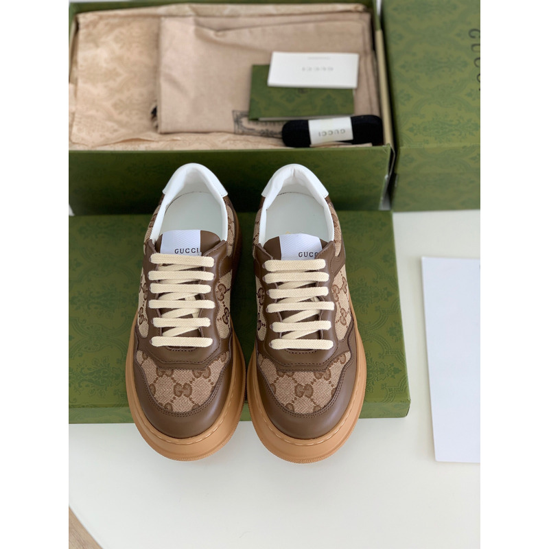 G*u*i  leather-trimmed sneakers